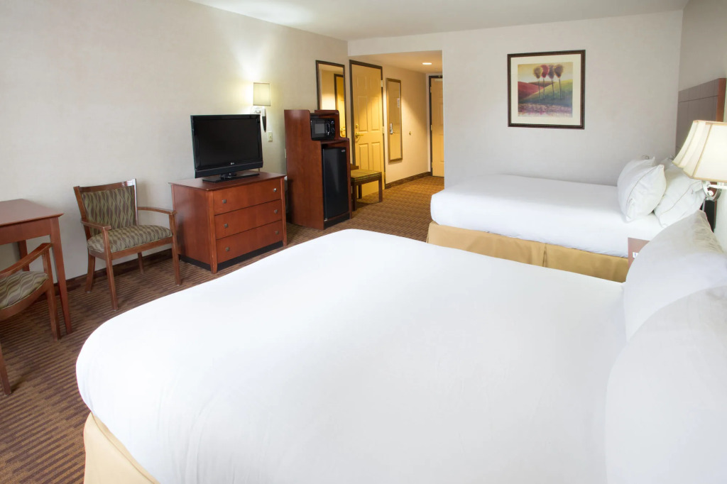 Holiday Inn Express Yreka-Shasta Area by IHG