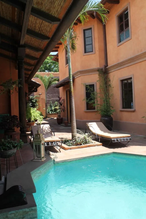 3 Palms Residence