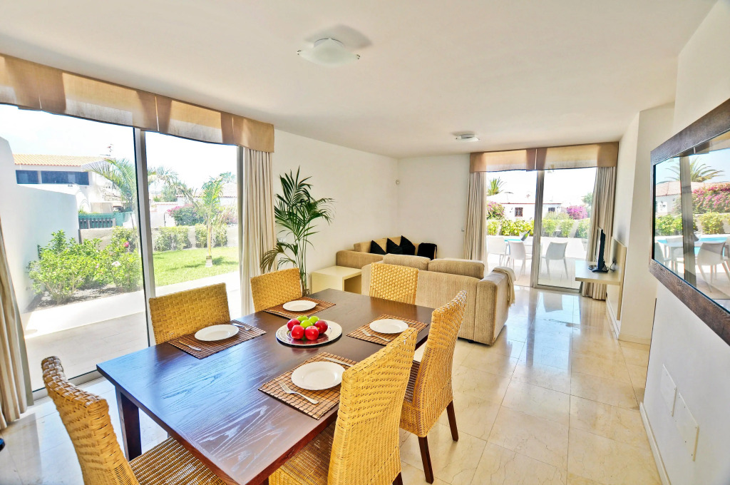 Sun Bay Villas