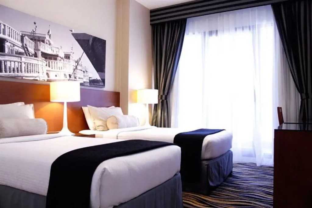Golden Sands Suites