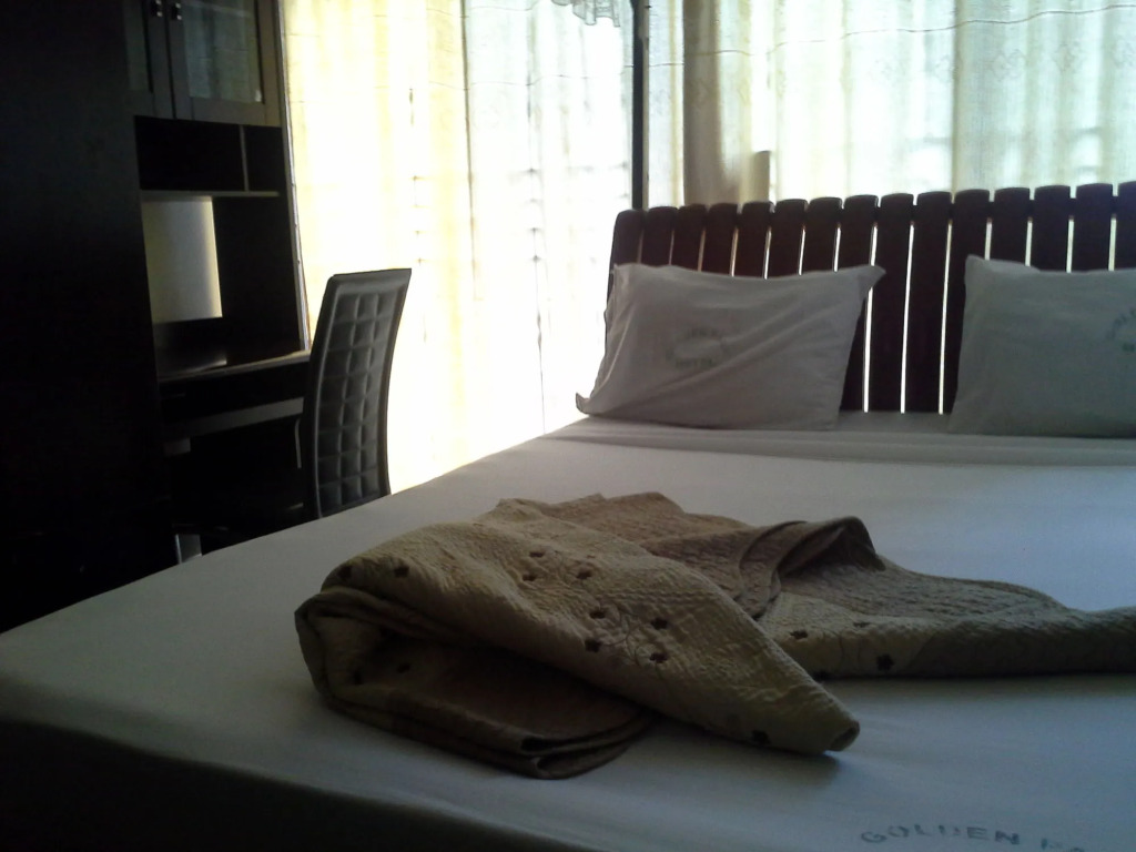 Golden Park Hotel