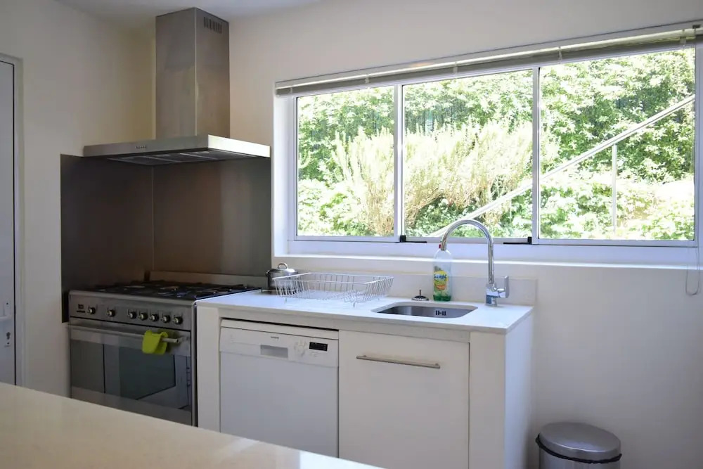 Spacious 3 Bedroom Apartment in Cape Town