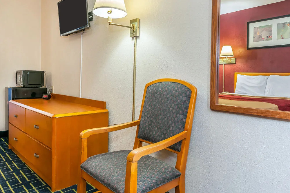 Rodeway Inn
