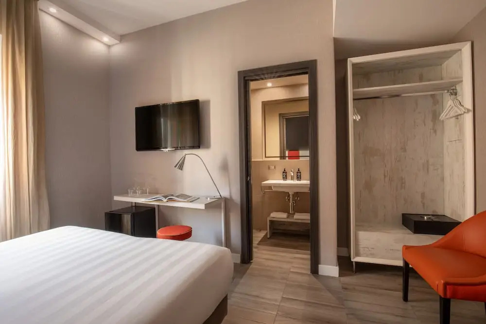 Hotel Harmony