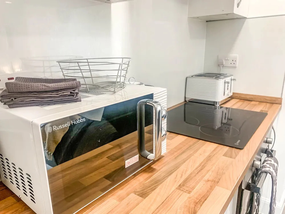 The Rosebery Retreat By The Castle 1-bed Apartment