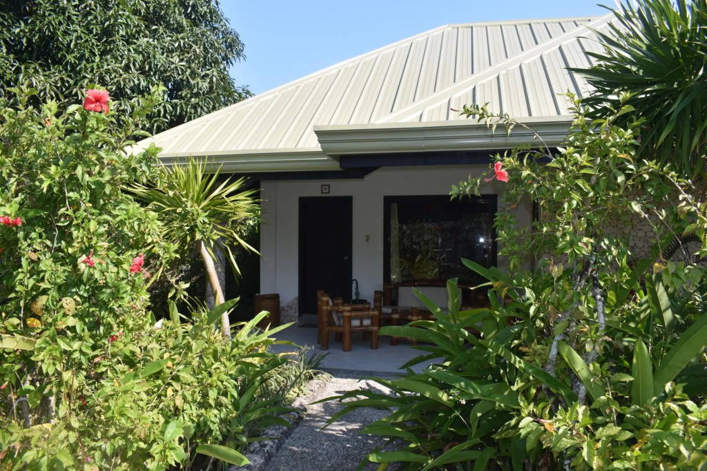 Dolphin House