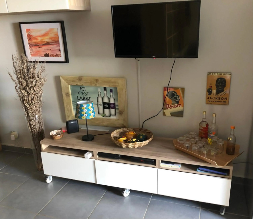 Beautiful Ground Floor, Seaside Studio Flat