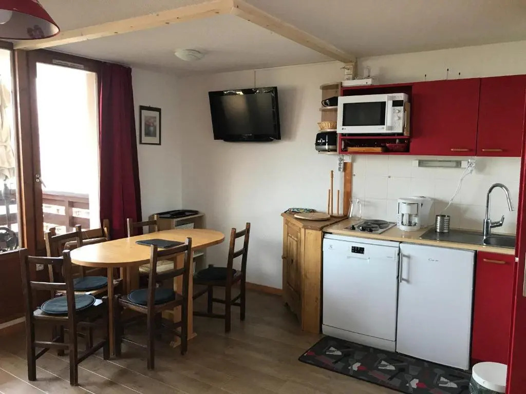 Appartement Landry-Vallandry, 1 pièce, 4 personnes - FR-1-411-359
