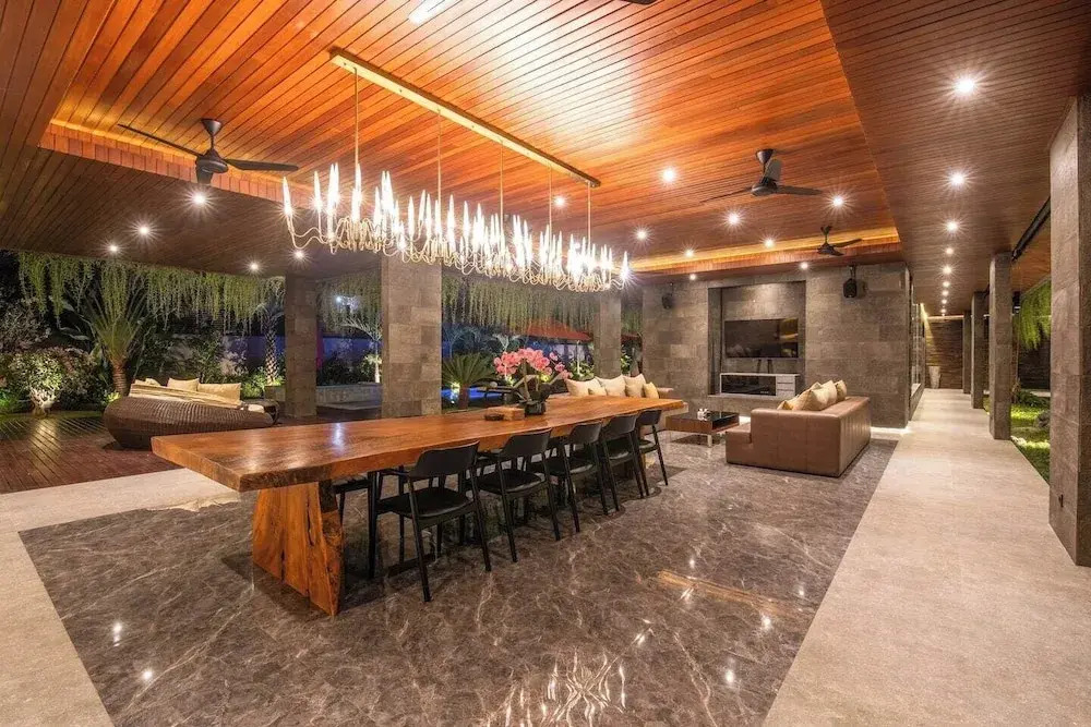 Exquisite 5BR Villa Premier Luxury in Seminyak