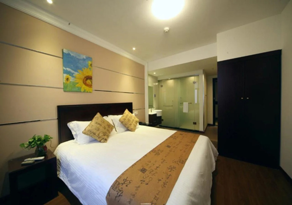 Baolong Homelike Hotel - Zhongshan Branch