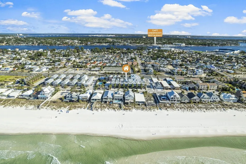 Spectacular Gulf Views w/ Private Pool! Remarkable 3BR 3.5ba Bedding for 12!