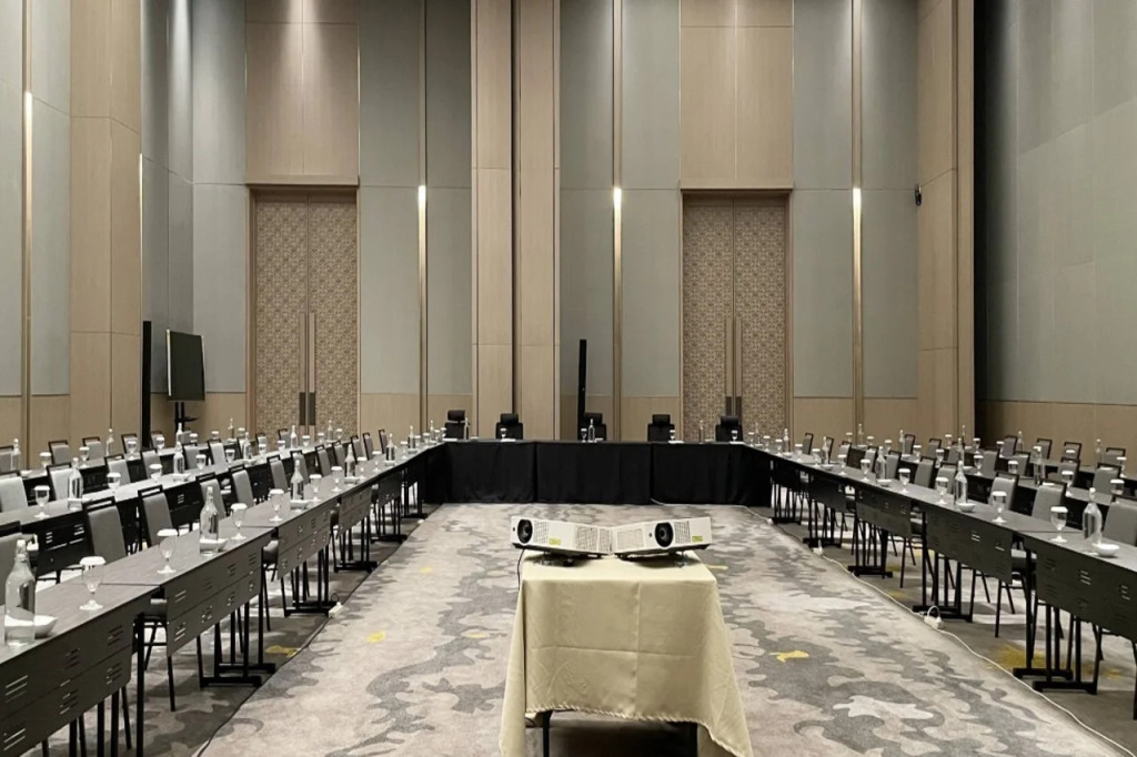Ra Suites Simatupang