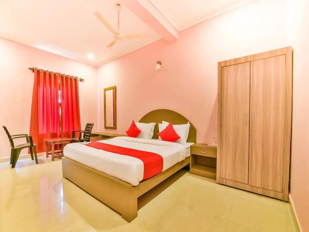 OYO 15836 Pleasure River Front Resort