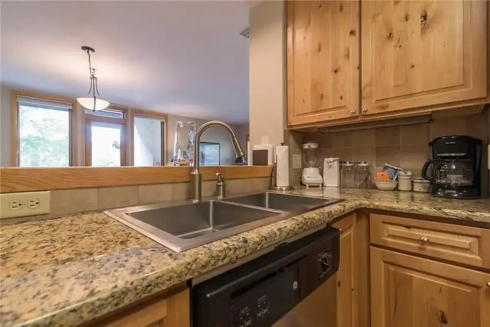 1104 Trappeur's Lodge, Trappeur's Crossing Apartment 2