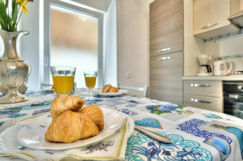 Sea View Boutique Apartman Villa Mediteran near Beach & Old Town