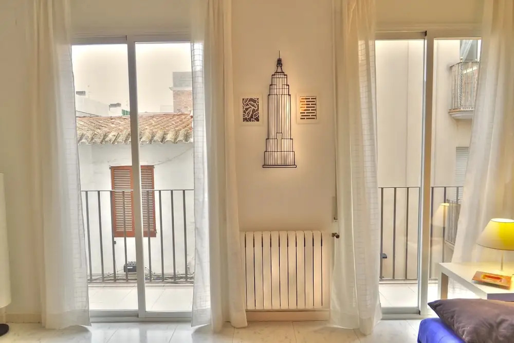 Lucy Apartment