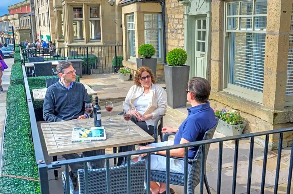 The Bondgate Boutique