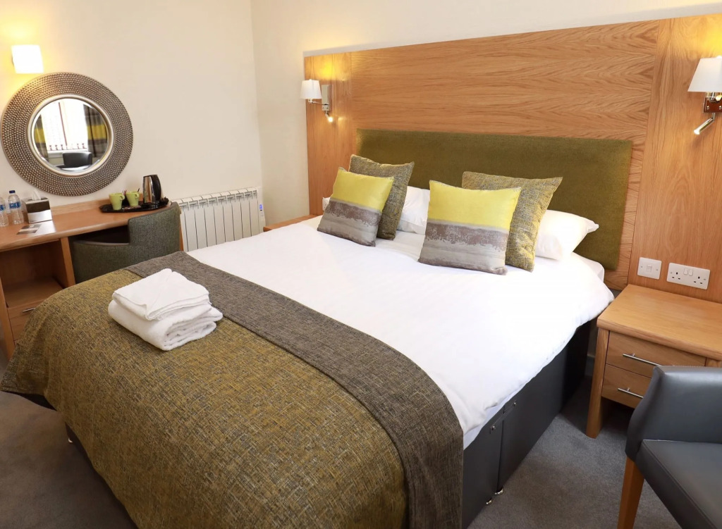 The Famous Star Hotel Moffat