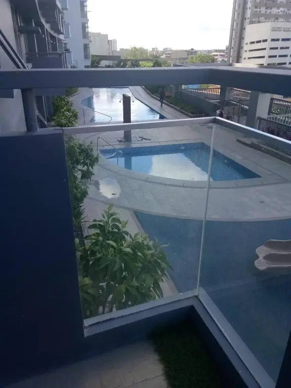Cubao ManhattanHeights Unit 7EF Tower B, 1BR