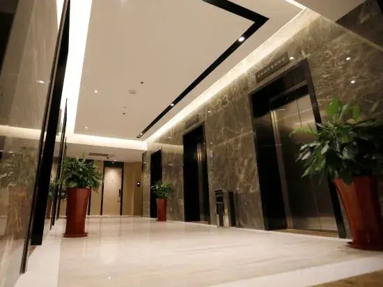 Lavande Hotel Shijiazhuang International Maoyi Cheng