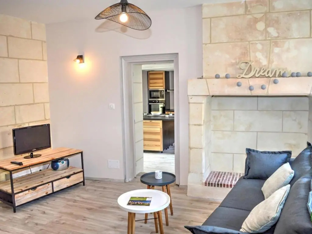 Maison de plain-pied, cour et jardin privé, proche sites touristiques, idéale familles ou amis - FR-1-381-480
