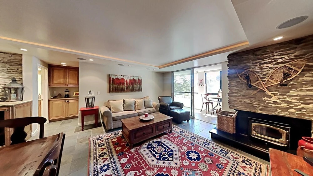Spacious 2 BR Units at 1849 Condos with FREE Pool, Parking & Wifi