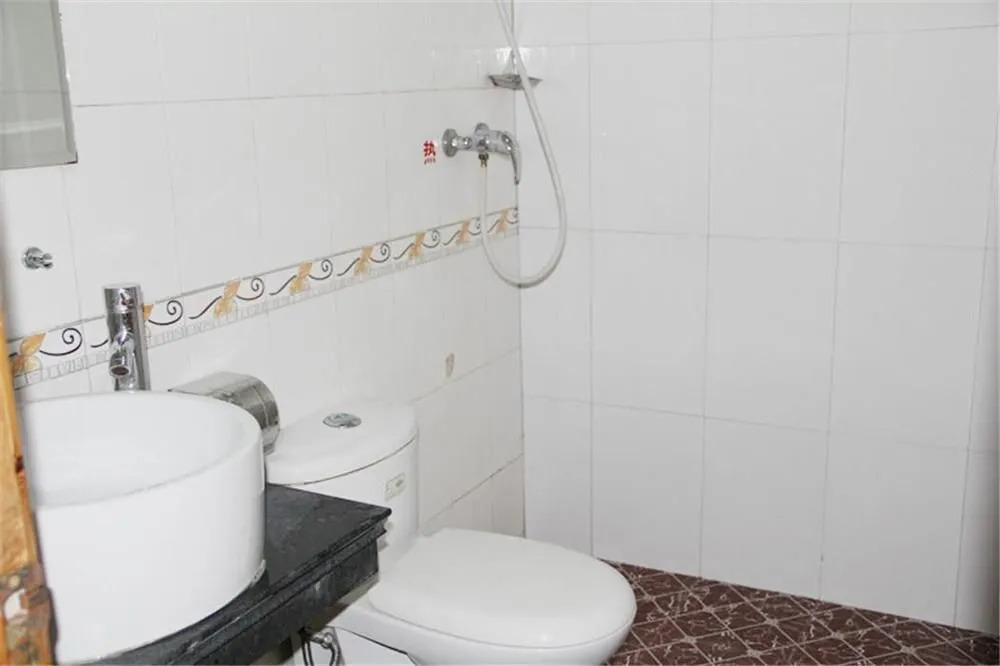Qingdao New Holiday Hotel