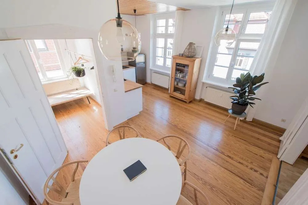 Modern design im klassischem Altbau