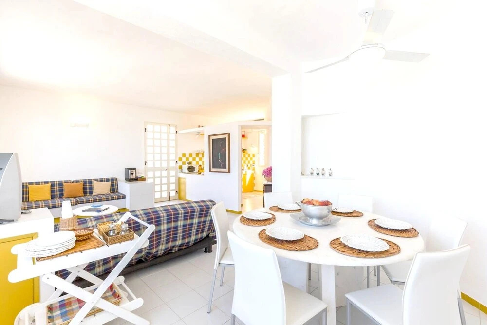 Apartment with 2 Bedrooms in Punta Braccetto, with Wonderful Sea View, Enclosed Garden And Wifi - 40 M From the Beach