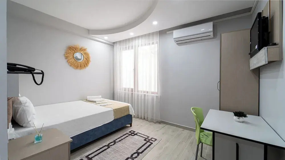 Şehri Saray Apart Oteli