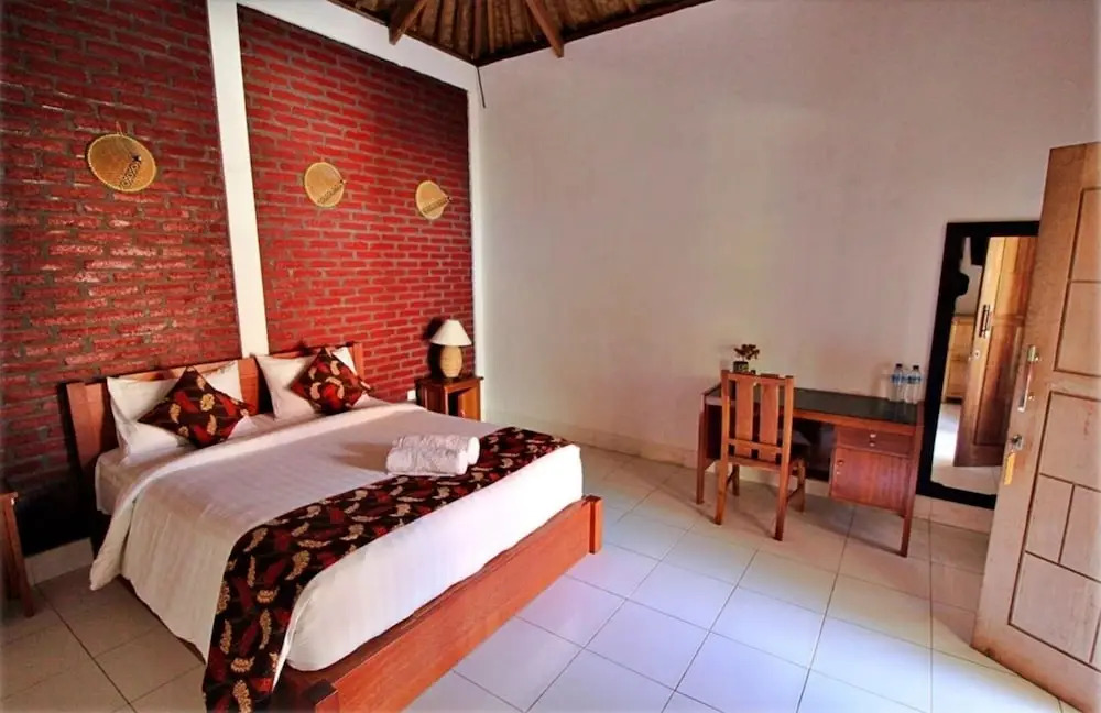 Oyo 1096 Bungalow And Restaurant Anda