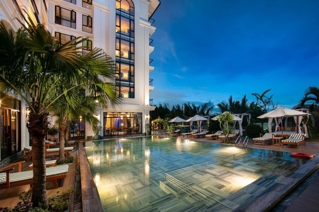 Shining Riverside Hoi An Boutique & Spa