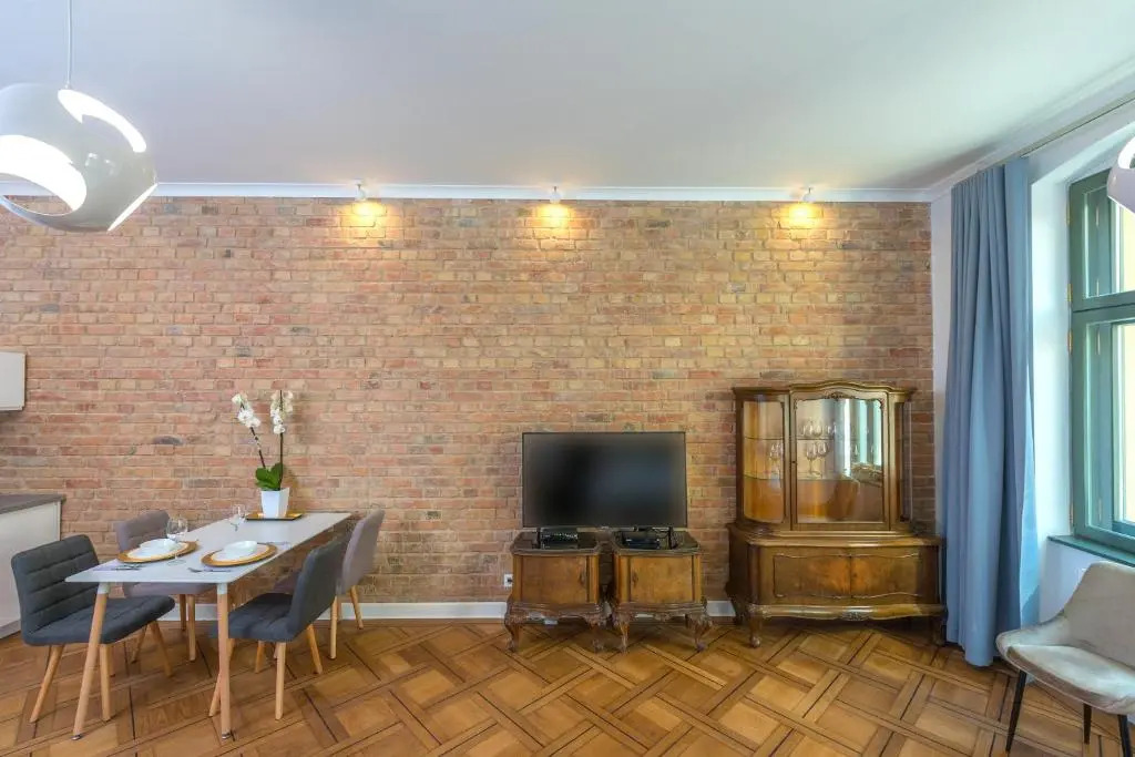 PROVENIR HOME STRZELECKA 25