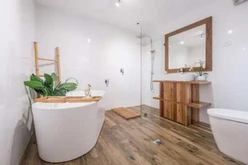 Bondi Breeze Apartment