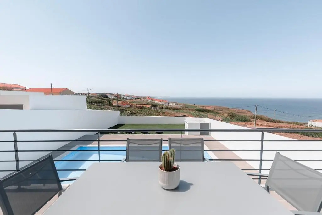 Silver Villa with ocean view