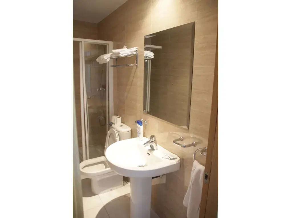 HOSTAL FRANCISCO SALINAS