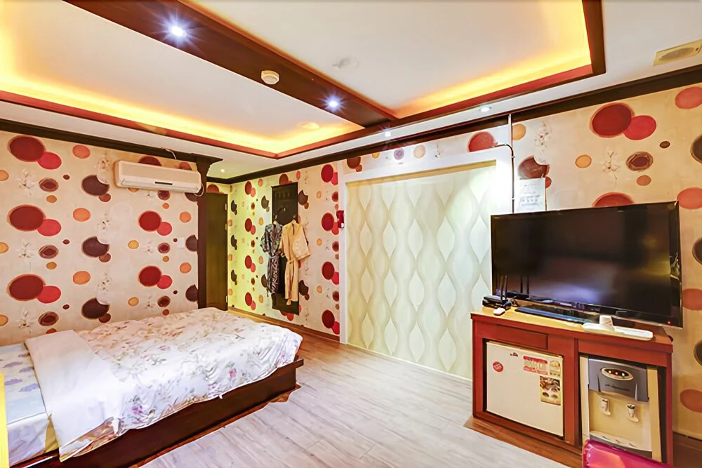 Yangju Aris Pension