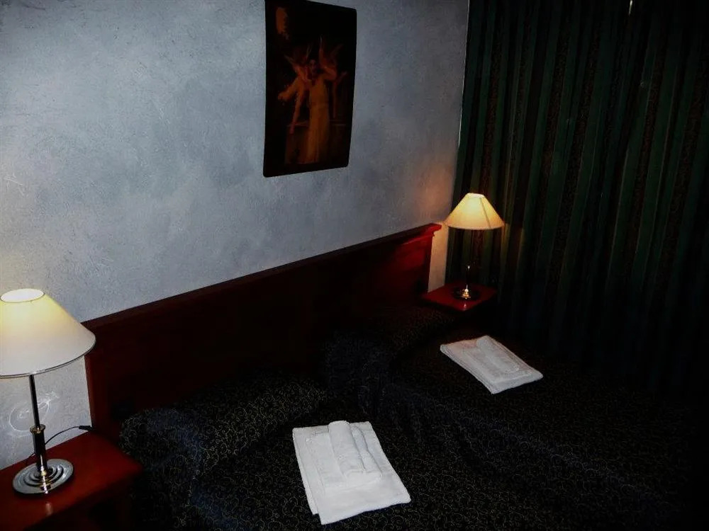 Hotel Clari