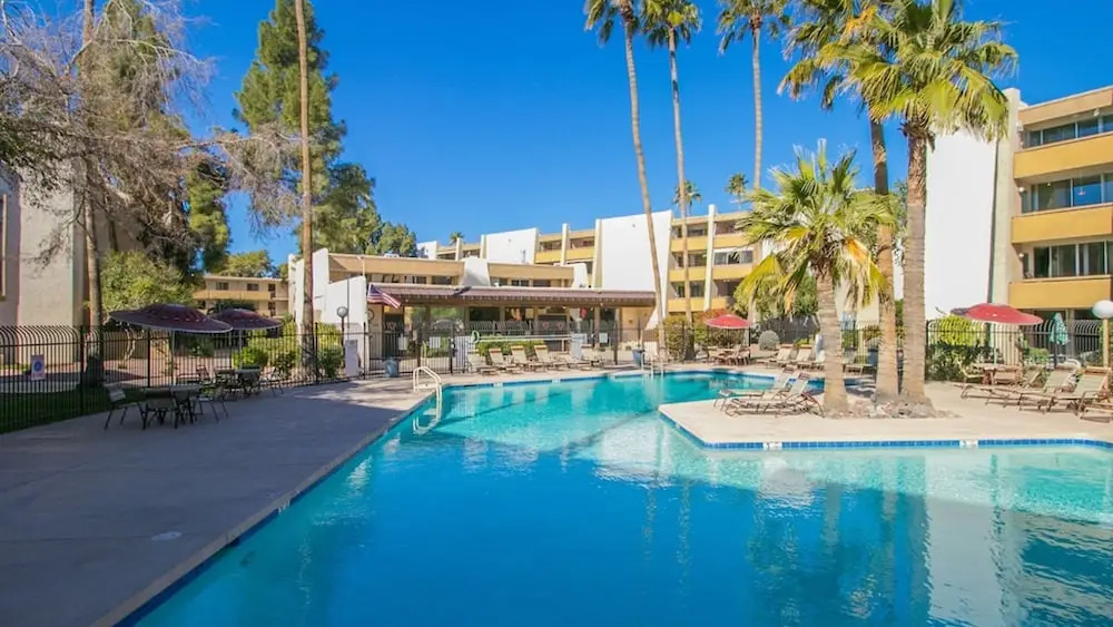 Modern and Sophisticated Old Town Scottsdale Gem!
