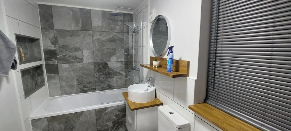 Hull 3bed House-driveway-garden-familyfriendly