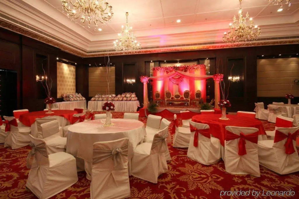 Country Inn & Suites By Carlson, Satbari, New Delhi