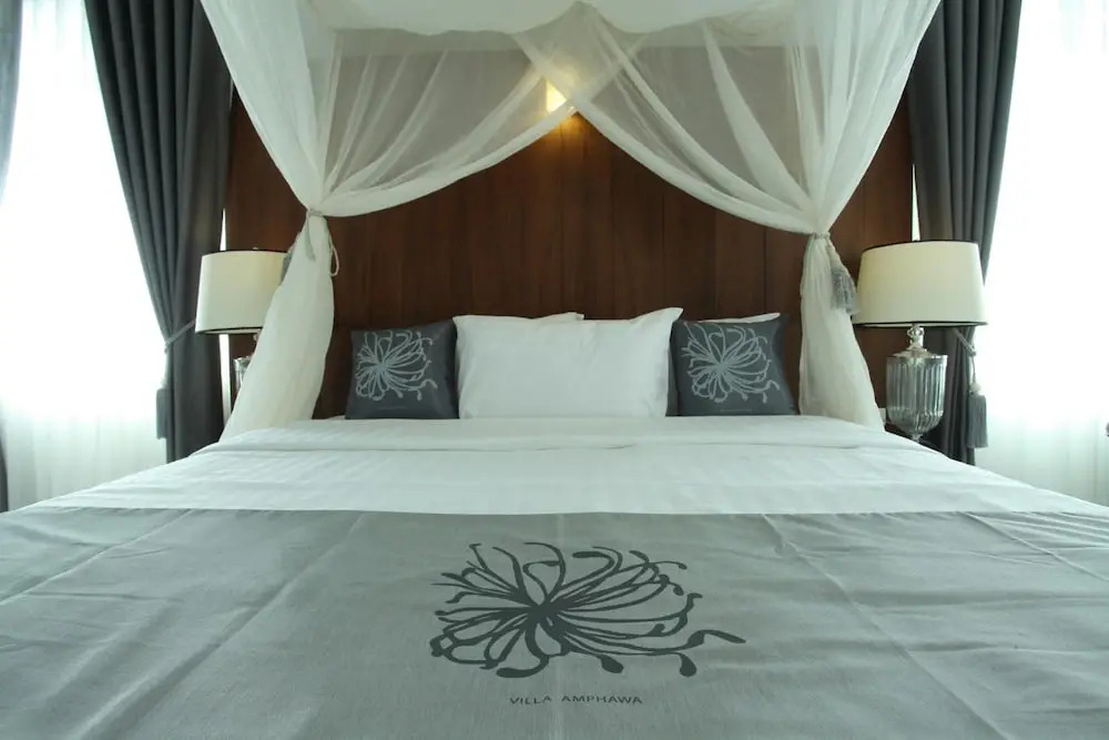 Villa Amphawa