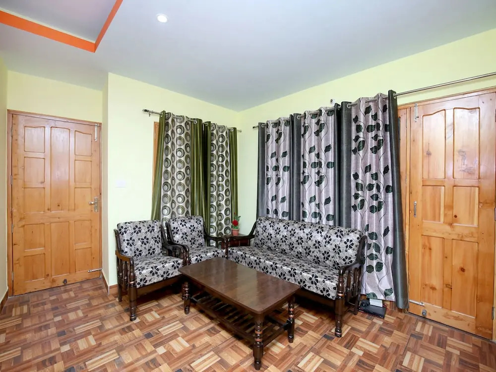 OYO 13708 Home 2BHK Kamyana