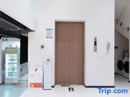 Xiamen island·Yinhuajing Holiday Homestay (Xinglinwan Vankeli Branch)