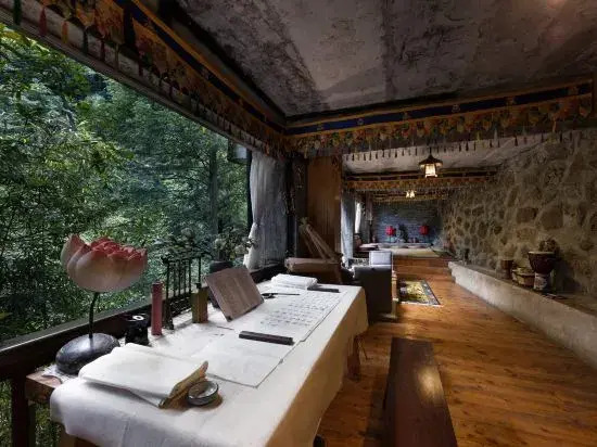 Dujiangyan Qingcheng Back Hill Liaoyuan B&B