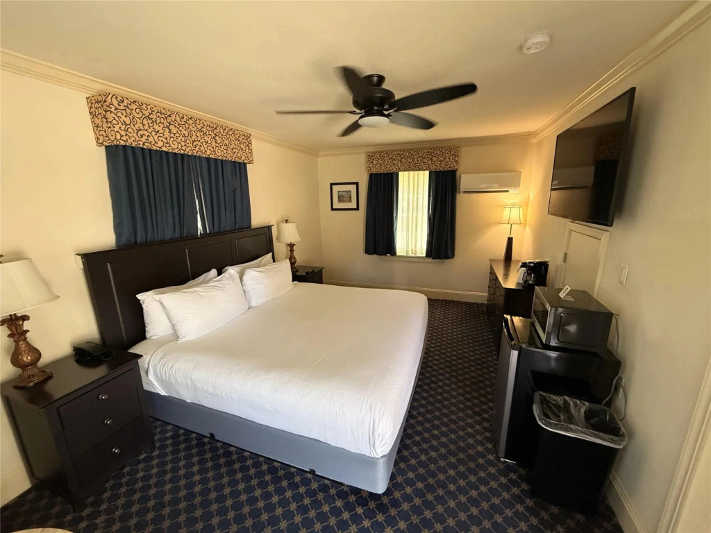 Princess Anne Hotel, SureStay Collection by Best Western