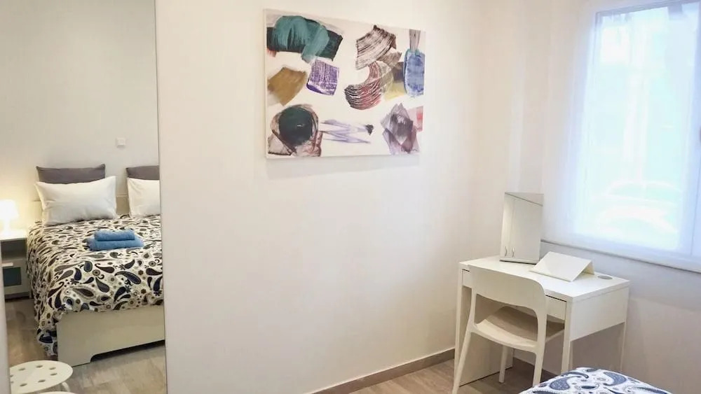 Modern & Central Apt in Athens