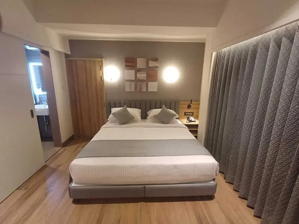 Hotel Raai Hosur