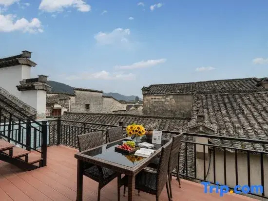 Yike Boutique Hotel