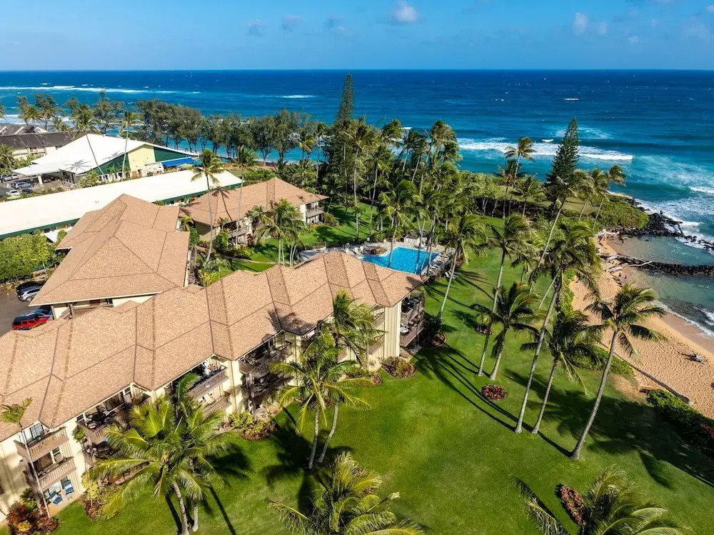 Lae Nani 333, Oceanview, Renovated And Gated 1 Bedroom Condo by RedAwning